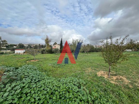 Οικόπεδο 820 τ.μ. για πώληση, Αθήνα - Ανατολικά Προάστια, Σπάτα