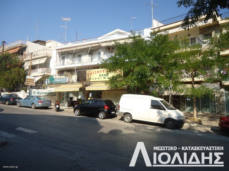 Κατάστημα 180 τ.μ. προς ενοικίαση, Συκιές