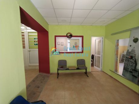 Office 100sqm for rent-Patra » Sychaina
