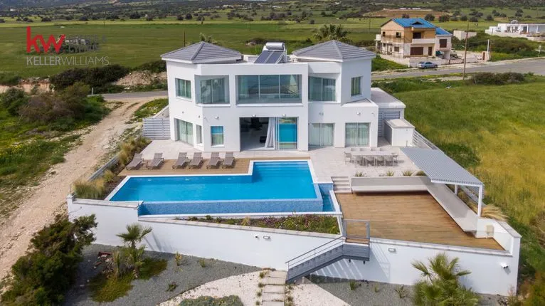 Villa 360 sqm for rent, Larnaca, Agios Theodoros Skarinou