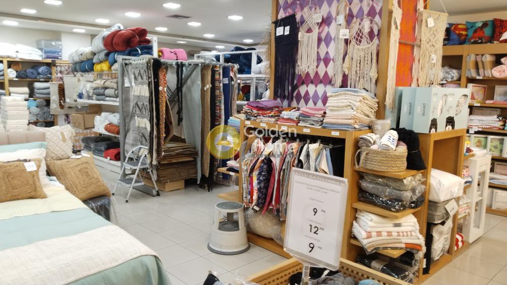 Κατάστημα 260 τ.μ. προς πώληση, Κέντρο Πειραιά