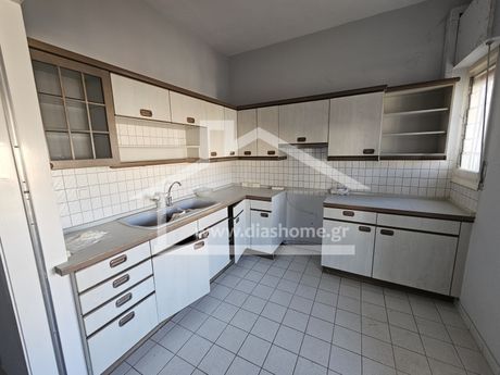 Apartment 90sqm for rent-Kozani » Center