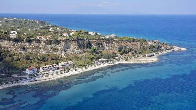 Land plot 2.280 sqm for sale, Zante, Main Town Area