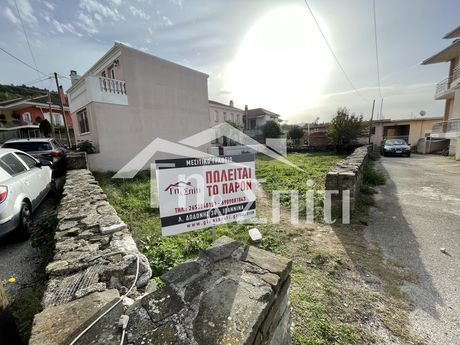 Land plot 314sqm for sale-Pamvotida » Loggades