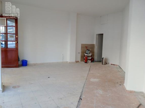 Store 32 sqm for rent, Athens - Center, Ampelokipoi - Pentagon