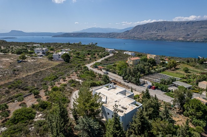Βίλλα 353 τ.μ. προς πώληση, Πιθάρι