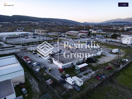 Επιχειρηματικό κτίριο 600τ.μ. για πώληση-Ιωάννινα » Αγ. τριάδα