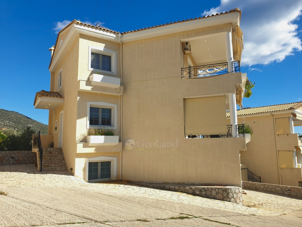 Μονοκατοικία 209 τ.μ. προς πώληση, Κόρφος