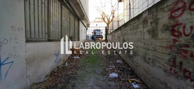 Βιοτεχνικός χώρος 660 τ.μ. προς πώληση, Χαριλάου