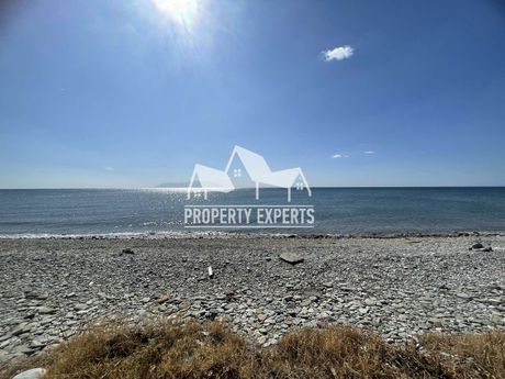 Parcel 2.560sqm for sale-Alexandroupoli » Dikella