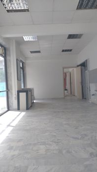 Store 261 sqm for sale