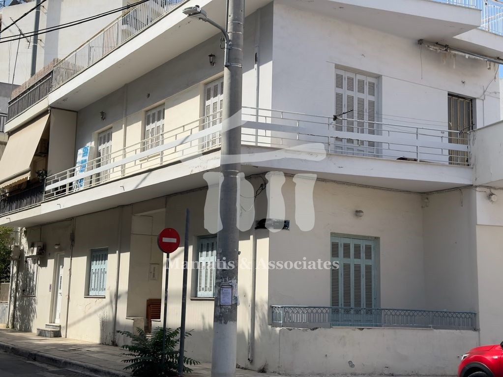 Κτίριο 160 τ.μ. προς πώληση, Καμίνια