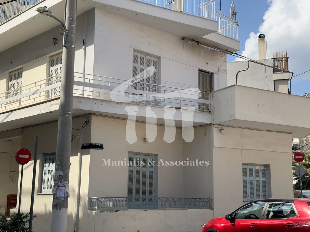 Κτίριο 160 τ.μ. προς πώληση, Καμίνια