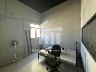 Επιχειρηματικό κτίριο 585 τ.μ. προς πώληση, Αγία Σοφία Πειραιά-thumb-6