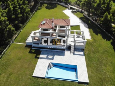 Villa 400 sqm for sale