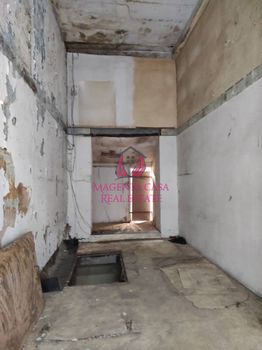 Store 127sqm for sale-Center