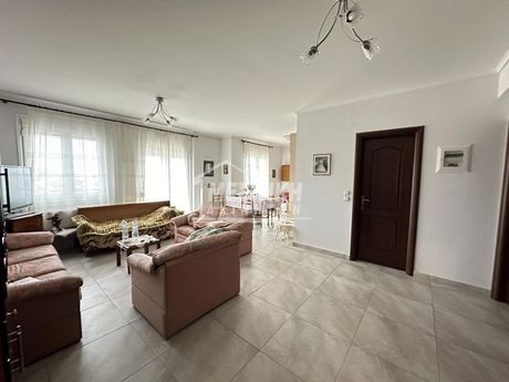Apartment 78sqm for sale-Veroia » Center