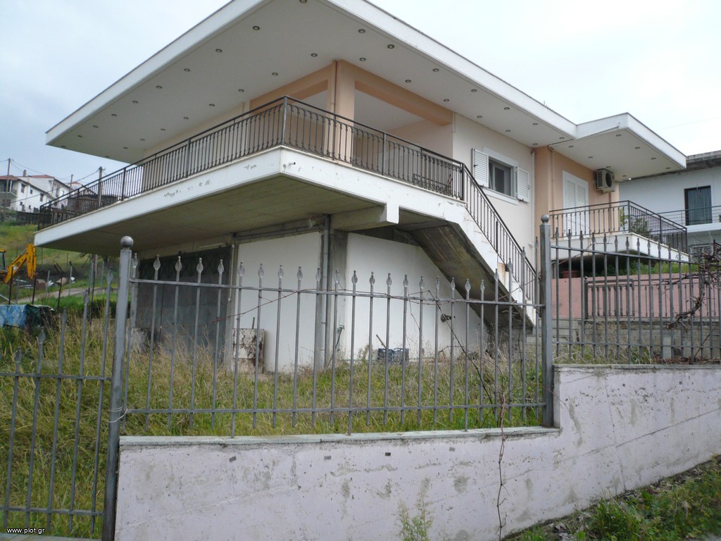 Μεζονέτα 190 τ.μ. πρός πώληση, Φθιώτιδας, Εχιναίων
