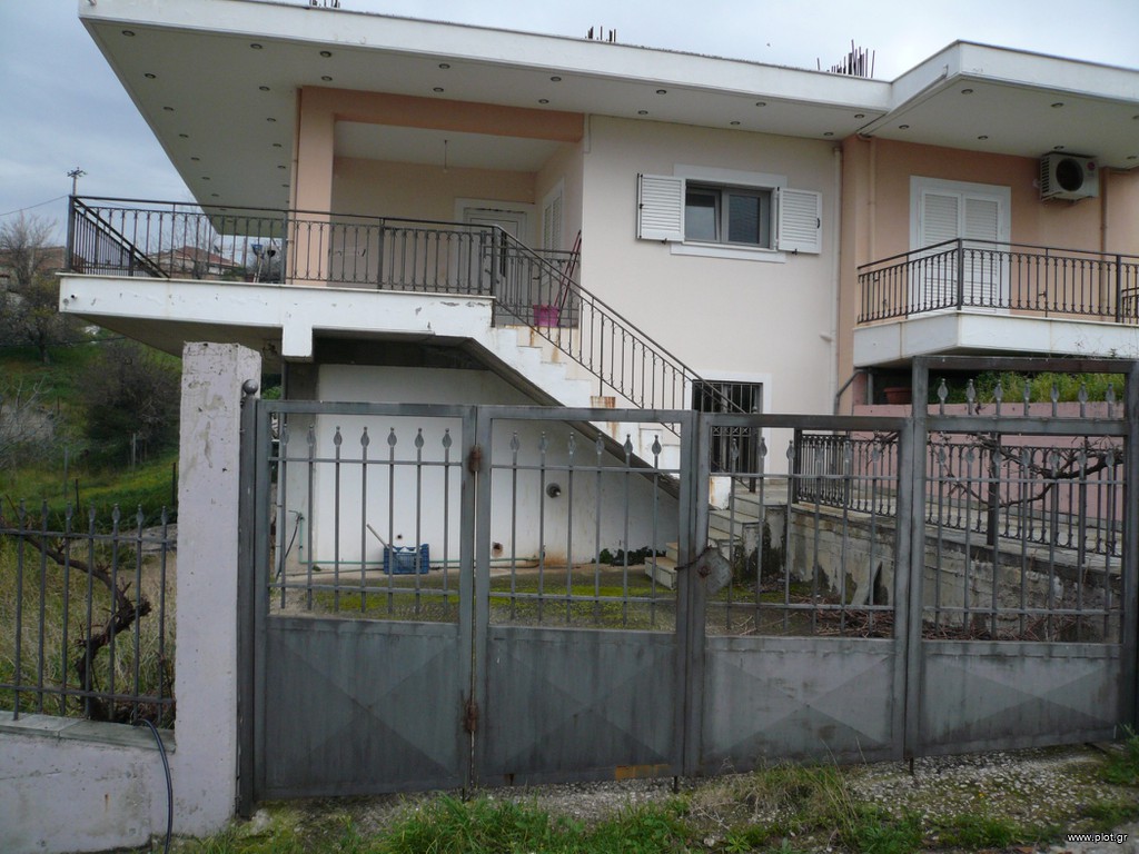 Μεζονέτα 190 τ.μ. πρός πώληση, Φθιώτιδας, Εχιναίων
