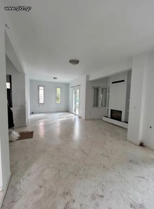 Detached home 160 sqm for rent, Athens - North, Dionisos