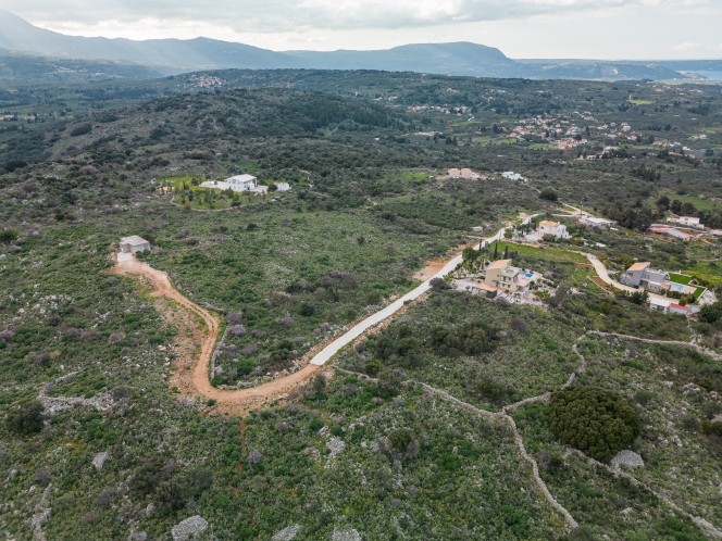 Οικόπεδο 4.203 τ.μ. προς πώληση, Κέντρο Βάμου