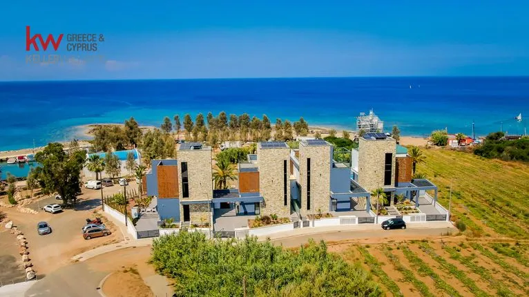 Villa 300 sqm for rent, Famagusta