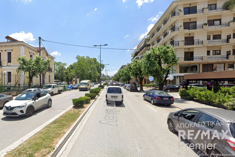 Κατάστημα 221 τ.μ. πρός πώληση, Ν. Ιωαννίνων, Ιωάννινα