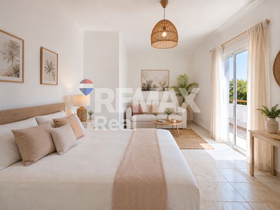 Ξενοδοχείο 3.800 τ.μ. για πώληση, Κυκλάδες, Πάρος
