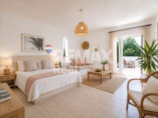 Ξενοδοχείο 3.800 τ.μ. για πώληση, Κυκλάδες, Πάρος-thumb-7