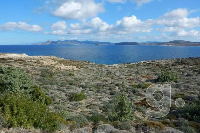 Land plot 25.000 sqm for sale, Cyclades, Milos