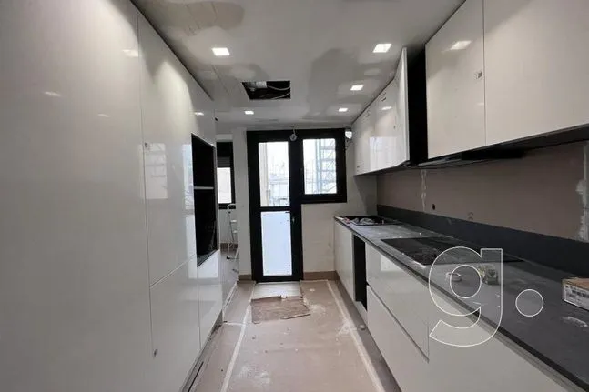 Apartment 92 sqm for sale, Athens - Center, Kipseli