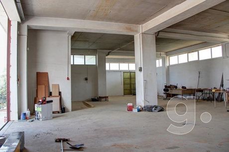 Industrial space 1.700sqm for sale-Iraklio