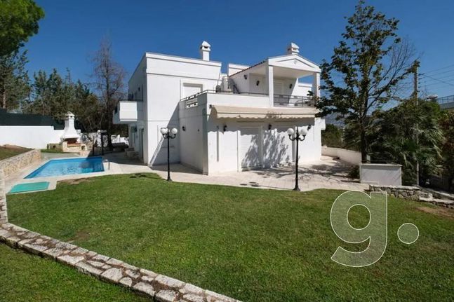 Villa 1.000 sqm for rent, Athens - North, Paleo Psichiko