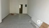 Store 41sqm for rent-Pefki