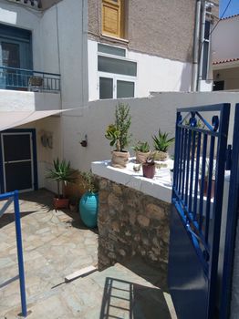 Apartment 86sqm for sale-Ermioni » Center