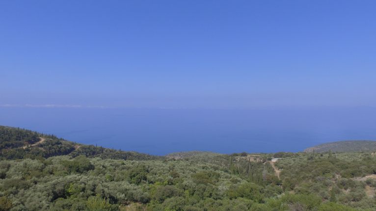 Οικόπεδο 2.594 τ.μ. προς πώληση