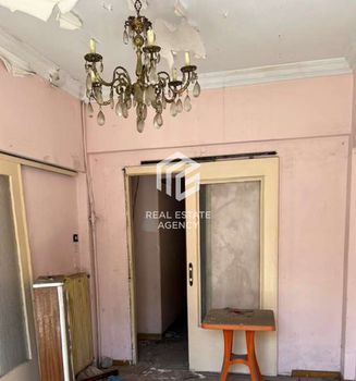 Διαμέρισμα 75τ.μ. για πώληση-Κέντρο » Πλατεία βάθης