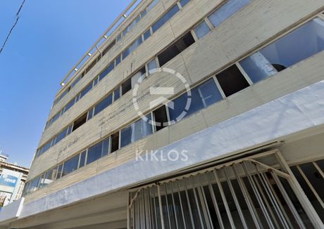 Business bulding 2.350 sqm for sale