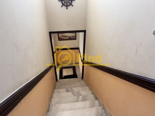 Επιχειρηματικό κτίριο 1.267 τ.μ. πρός πώληση, Πειραιάς, Αγία Σοφία-thumb-20