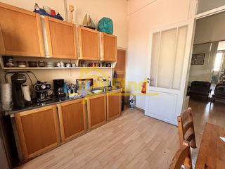Επιχειρηματικό κτίριο 1.267 τ.μ. πρός πώληση, Πειραιάς, Αγία Σοφία-thumb-4