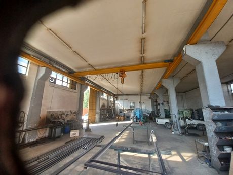 Industrial space 1.632 sqm for rent