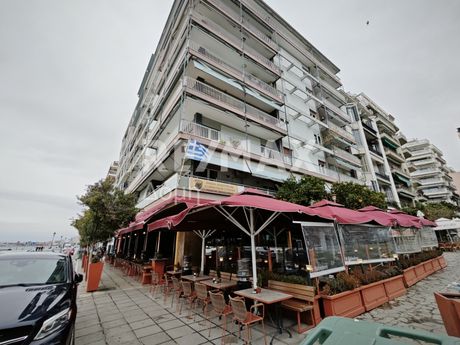 Store 215sqm for sale-Lefkos Pirgos
