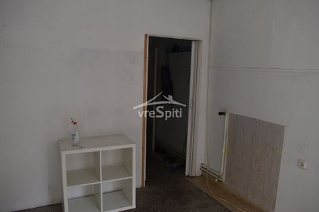 Store 24sqm for rent-Ioannina » Center