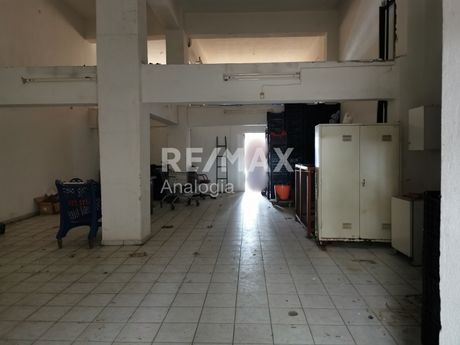 Store 330sqm for sale-Eleftherio-Kordelio » Center