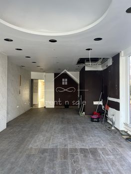Store 75 sqm for rent