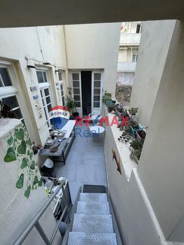 Hotel 538sqm for sale-Heraclion Cretes » Center