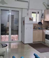 Διαμέρισμα 50 τ.μ. για πώληση, Πειραιάς, Καστέλλα-thumb-2