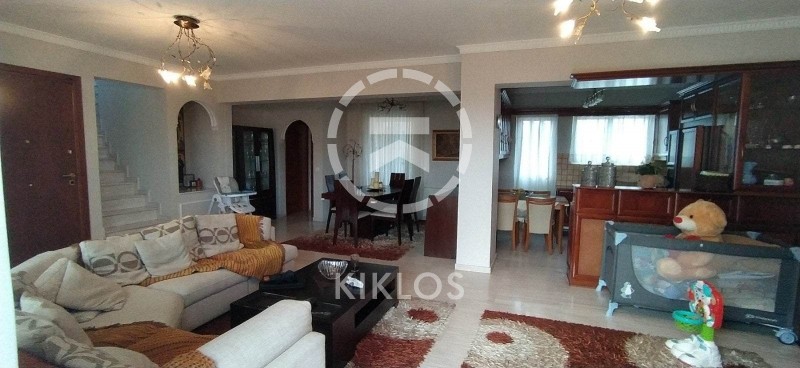 Κτίριο 311 τ.μ. πρός πώληση, Αθήνα - Ανατολικά Προάστια, Γλυκά Νερά