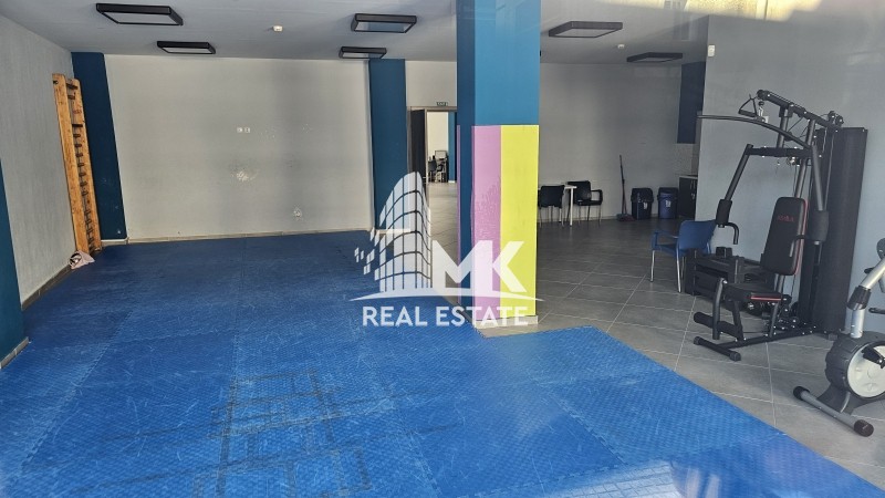Κατάστημα 1.400 τ.μ. πρός πώληση, Θεσσαλονίκη - Περιφ/Κοί Δήμοι, Σταυρούπολη