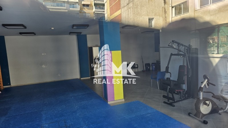 Κατάστημα 1.400 τ.μ. πρός πώληση, Θεσσαλονίκη - Περιφ/Κοί Δήμοι, Σταυρούπολη